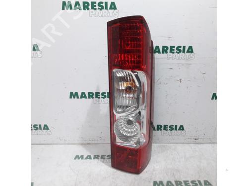 Used Right taillight FIAT DUCATO Van (250_) 115 Multijet 2,0 D (116 hp) 31403845