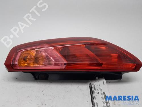 Used Right taillight FIAT PUNTO EVO (199_) 1.3 D Multijet (84 hp) 31476555