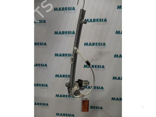rear-left-window-mechanism-renault-laguna-ii-grandtour-kg01_-2001-2002-2003-2004-2005-2006-2007-31444429 main image