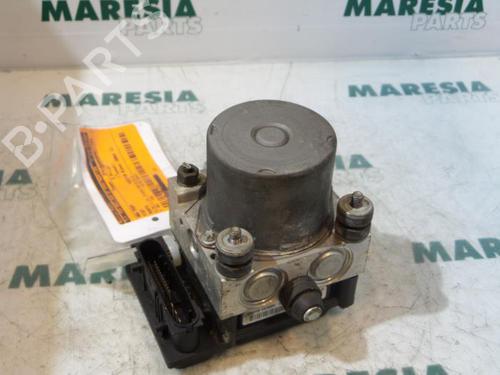 Módulo de ABS FIAT PUNTO (188_) 1.4 (95 hp) 31465103