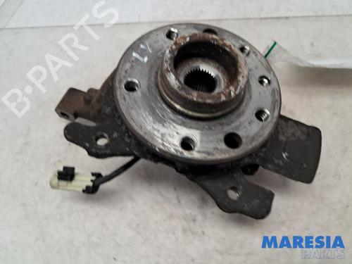 Used Left front steering knuckle OPEL ZAFIRA A MPV (T98) 2.2 16V (F75) (147 hp) 31413965