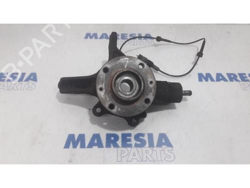 Used Left front steering knuckle PEUGEOT 3008 I MPV (0U_) 1.6 VTi (120 hp) 31496204