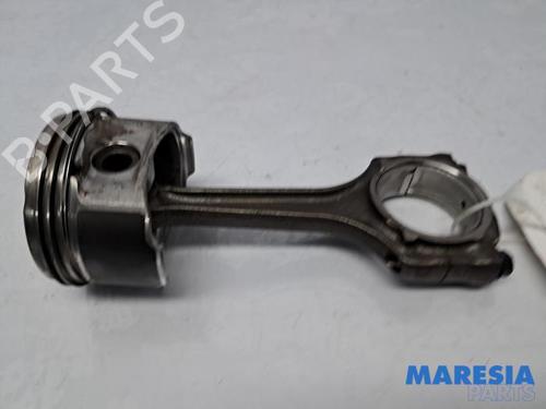 BP31420858O1 main image