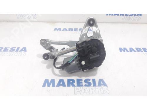 Used Front wiper motor PEUGEOT 3008 I MPV (0U_) 1.6 VTi (120 hp) 31402943