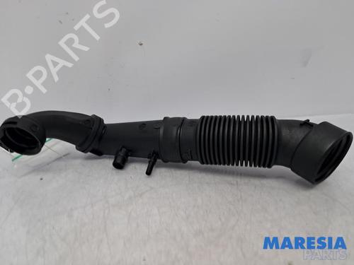 Used Pipe CITROËN C4 CACTUS 1.2 THP 110 (110 hp) 31450170