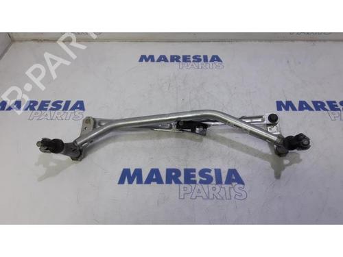 Used Front wipers mechanism PEUGEOT 2008 I (CU_) 1.2 THP 110 / PureTech 110 (110 hp) 31520572