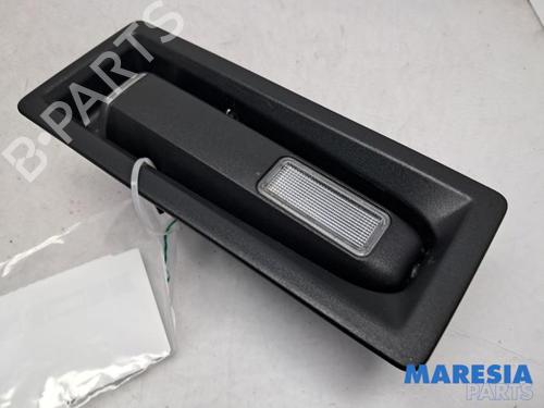 Used Interior roof light PEUGEOT 3008 I MPV (0U_) 1.6 THP (156 hp) 31444560