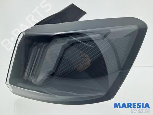 Used Right taillight Right taillight PEUGEOT 3008 II SUV (MC_, MR_, MJ_, M4_) Hybrid (224 hp) 32281276 32281276