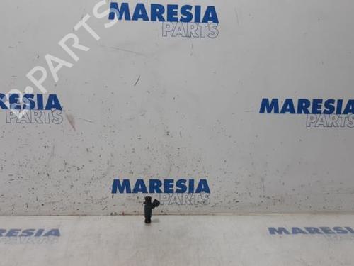 Used Injector CITROËN C3 II (SC_) 1.2 VTi 82 (82 hp) 31404687
