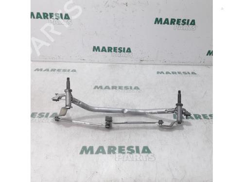 Used Front wipers mechanism PEUGEOT 208 I (CA_, CC_) 1.0 VTi (68 hp) 31441178