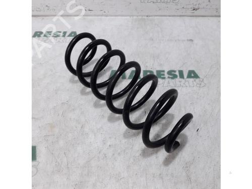 Støddæmperfjeder RENAULT KADJAR (HA_, HL_) 1.2 TCe 130 (HLMR) (130 hp) 31405937