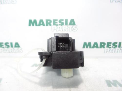 Other RENAULT MEGANE III Grandtour (KZ0/1) 1.5 dCi (KZ09, KZ0D, KZ1G, KZ29, KZ14, KZ1W, KZ10, KZ1F,... | BP31386136O1