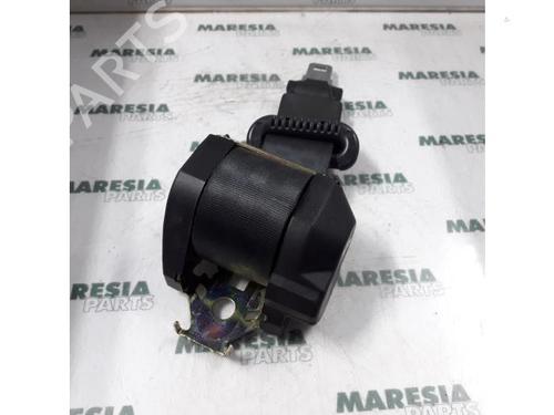 Used Rear center seatbelt RENAULT CLIO II (BB_, CB_) 1.4 16V (B/CB0P, BB13) (98 hp) 31497379