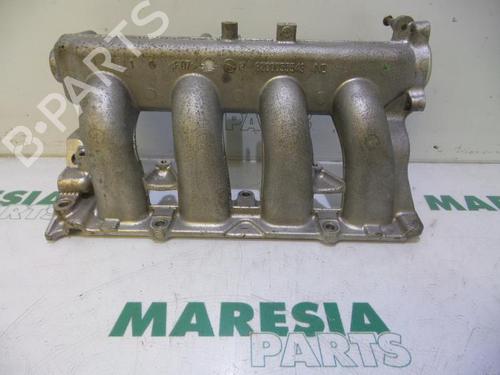 Used Injection rail RENAULT VEL SATIS (BJ0_) 2.0 16V Turbo (BJ0K) (163 hp) 31442023