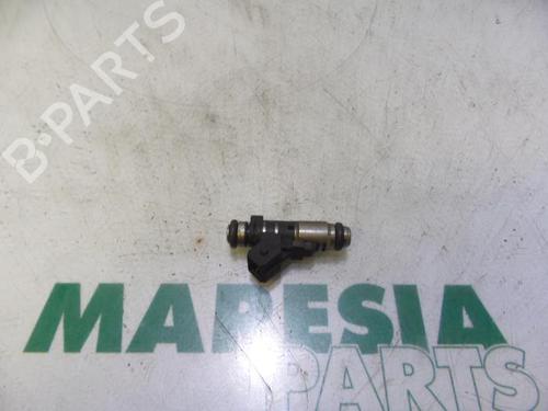 Used Injector CITROËN C2 (JM_) 1.1 (60 hp) 31486222