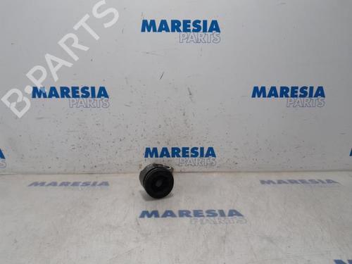 Used Other RENAULT CLIO IV (BH_) 1.5 dCi 90 (90 hp) 31421671