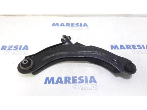 left-front-suspension-arm-renault-clio-iv-bh_-2012-2013-2014-2015-2016-2017-2018-2019-2020-2021-31481292 main image
