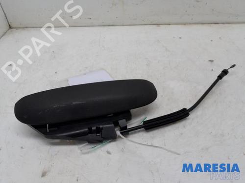 Used Rear right exterior door handle FIAT PANDA (312_, 319_) 1.2 (312PXA1A) (69 hp) 31523576