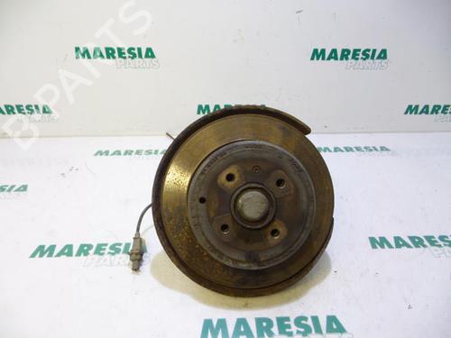 Used Left rear steering knuckle PEUGEOT 406 Coupe (8C) 2.2 (158 hp) 31451534