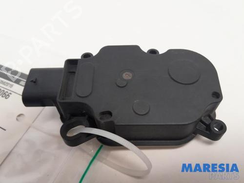Pipe RENAULT CLIO IV (BH_) 1.2 TCe 120 (BHM0) | BP31524382M125 - Image 2