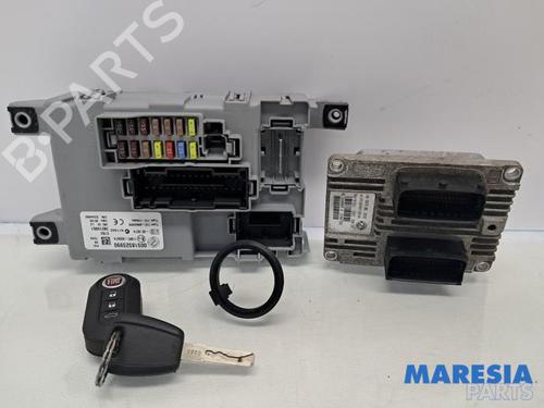 Used Engine control unit (ECU) FIAT 500 (312_) 1.2 (312AXA1A) (69 hp) 31520092