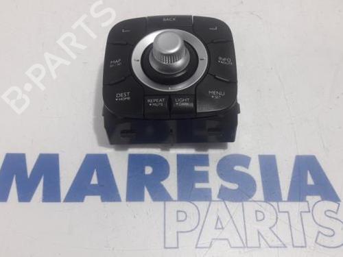 Used Display monitor Display monitor 31406331 31406331