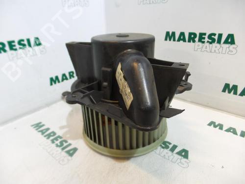 Used Heater blower motor FIAT PUNTO (188_) 1.2 60 (188.030, .050, .130, .150, .230, .250) (60 hp) 31406269