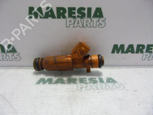 Used Injector ALFA ROMEO 156 (932_) 1.8 16V T.SPARK (932.A3) (144 hp) 31390838