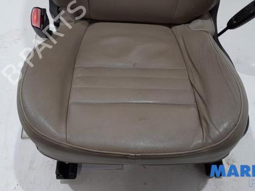 Left front seat RENAULT SCÉNIC III (JZ0/1_) 2.0 16V (JZ0G, JZ0P, JZ1E, JZ1P) | BP31438302C15