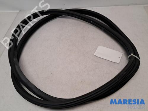 BP31524272C142 main image