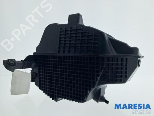 Used Air filter box RENAULT CAPTUR I (J5_, H5_) 1.2 TCe 120 (120 hp) 33055034