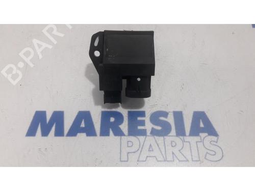 Used Electronic sensor PEUGEOT 508 SW I (8E_) 2.0 HDi RXH Hybrid4 (200 hp) 31479936