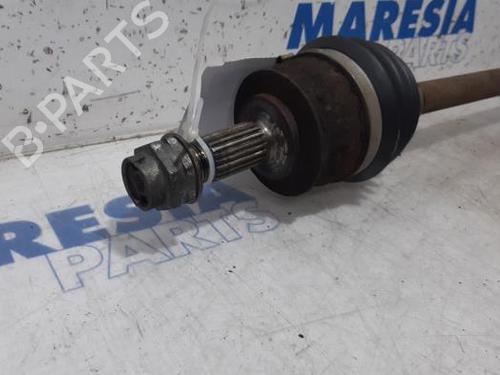 Used Left front driveshaft FIAT PANDA (169_) 1.2 (169.AXB11, 169.AXB1A) (60 hp) 31534037