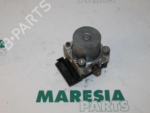 Used ABS pump ABS pump FIAT PUNTO (188_) 1.4 (95 hp) 31390124 31390124