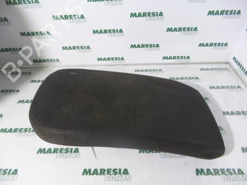 Used Armrest / Center console RENAULT MEGANE II Coupé-Cabriolet (EM0/1_) 1.6 (113 hp) 31429544