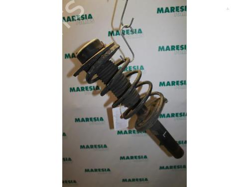 Used Left front shock absorber PEUGEOT 206 Hatchback (2A/C) 1.1 i (60 hp) 31391545