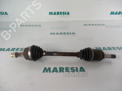 Used Left front driveshaft FIAT PUNTO (176_) 55 1.1 (54 hp) 31536132