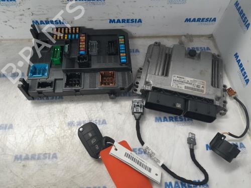 Used Engine control unit (ECU) PEUGEOT 308 SW II (LC_, LJ_, LR_, LX_, L4_) 1.6 HDi / BlueHDi 115 (LCBHXM, LCBHXT) (115 hp) 31448329