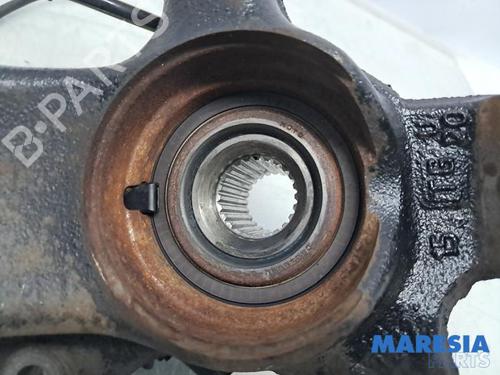 Right front steering knuckle PEUGEOT 108 1.0 VTi 72 | BP31455597M26