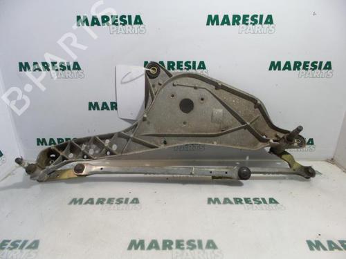 Used Front wipers mechanism RENAULT LAGUNA II Grandtour (KG0/1_) 1.6 16V (KG0A, KG0L) (107 hp) 31529648