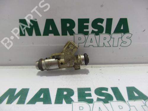 Used Injector PEUGEOT 206 Hatchback (2A/C) 1.4 i (75 hp) 31392375