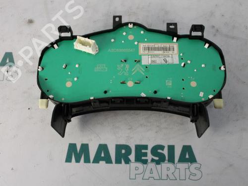 Used Instrument cluster PEUGEOT 207 SW (WK_) 1.4 (73 hp) 31389924