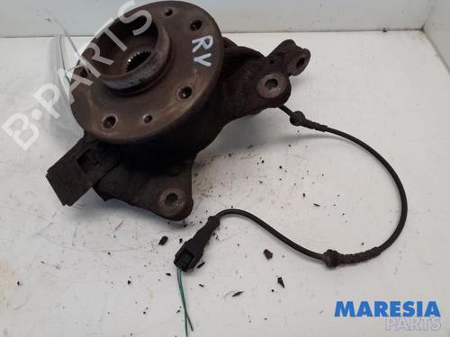Used Right front steering knuckle Right front steering knuckle RENAULT SCÉNIC III (JZ0/1_) 1.4 16V (JZ0F, JZ1V) (131 hp) 31428720 31428720