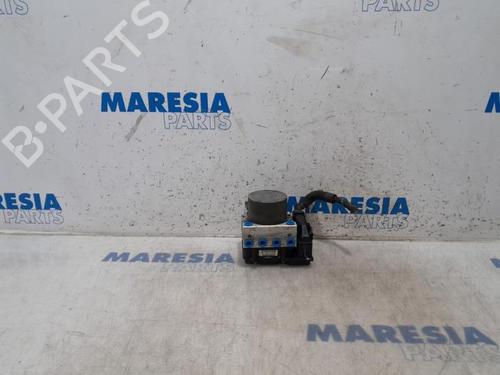 Used ABS pump CITROËN C1 (PM_, PN_) 1.0 (68 hp) 31397161