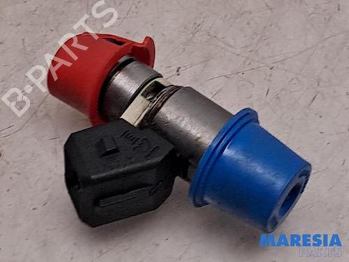 Inyector FIAT PANDA (169_) 1.1 (169.AXA1A) (54 hp) 31400772