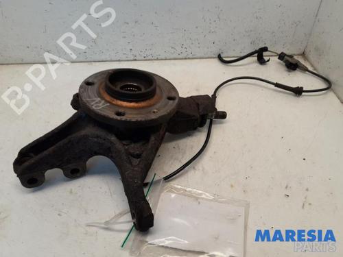 Used Right front steering knuckle PEUGEOT PARTNER Tepee 1.6 VTi (120 hp) 31495842