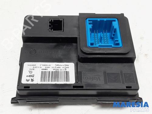 Used Electronic module CITROËN C4 CACTUS 1.2 VTi 82 (82 hp) 31383583