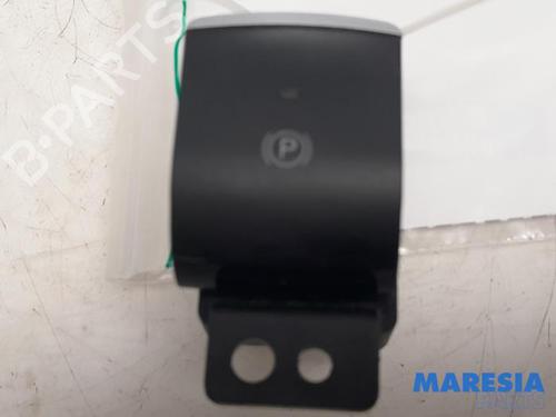 Comutador ALFA ROMEO GIULIA (952_) 2.0 (952ACA25) (280 hp) 31497207