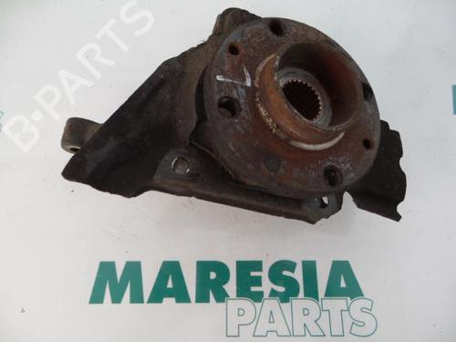 Used Left front steering knuckle FIAT BARCHETTA (183_) 1.8 16V (130 hp) 31490507