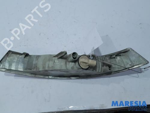 Blinklys fortil højre RENAULT TRAFIC II Van (FL) 2.5 dCi 135 (FL0D) | BP31463109C33 